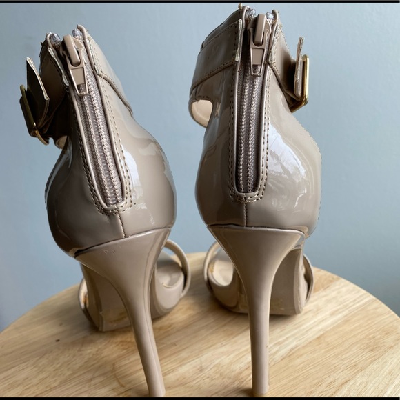 Nude Heels with Ankle Strap - Picture 3 of 4